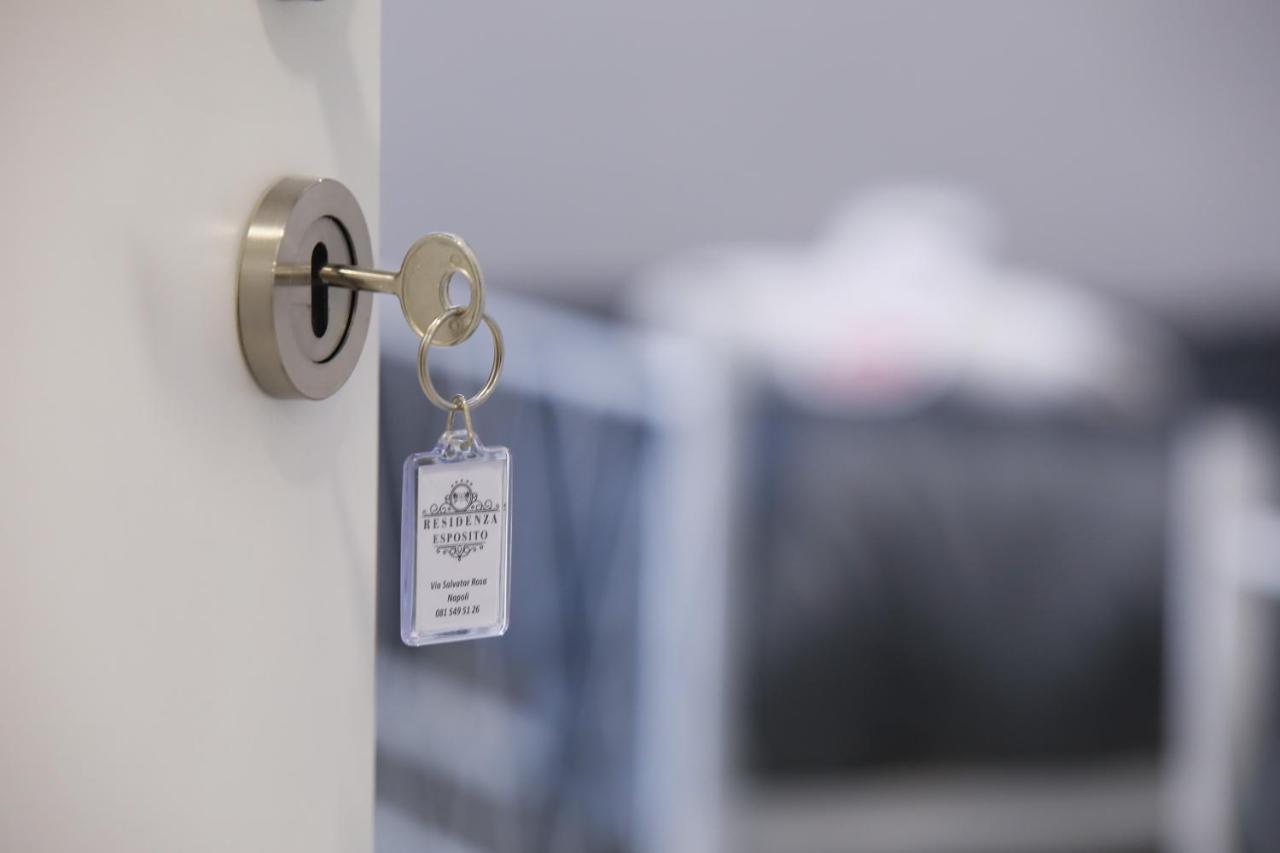 Residenza Esposito Economy Rooms 那不勒斯 外观 照片