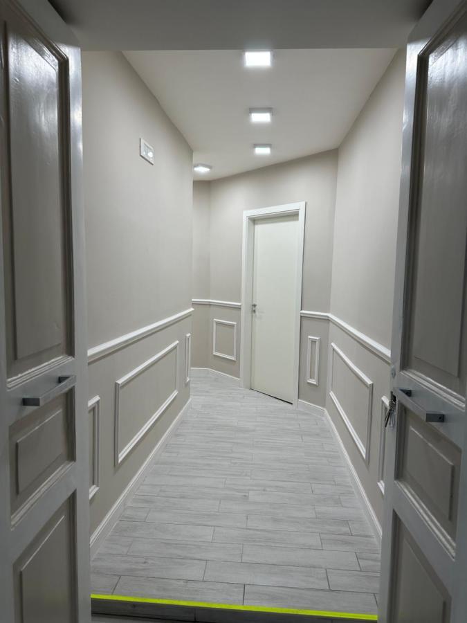 Residenza Esposito Economy Rooms 那不勒斯 外观 照片