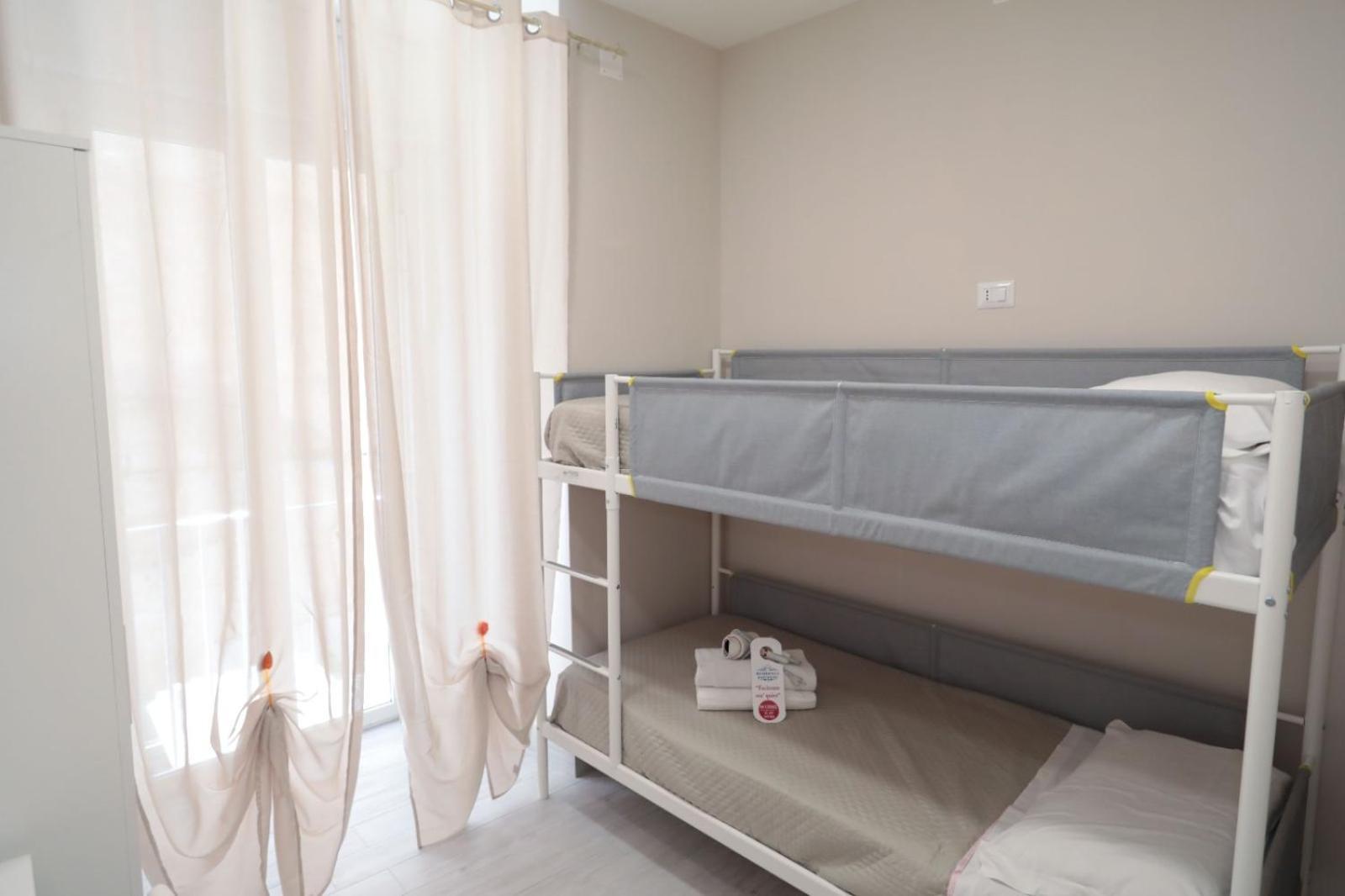 Residenza Esposito Economy Rooms 那不勒斯 外观 照片